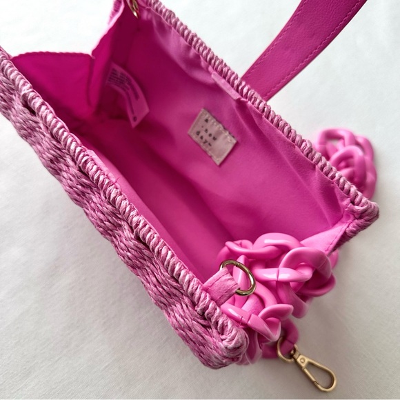 Pink Floral Dress with Matching Woven Bag - Picture 3 of 12